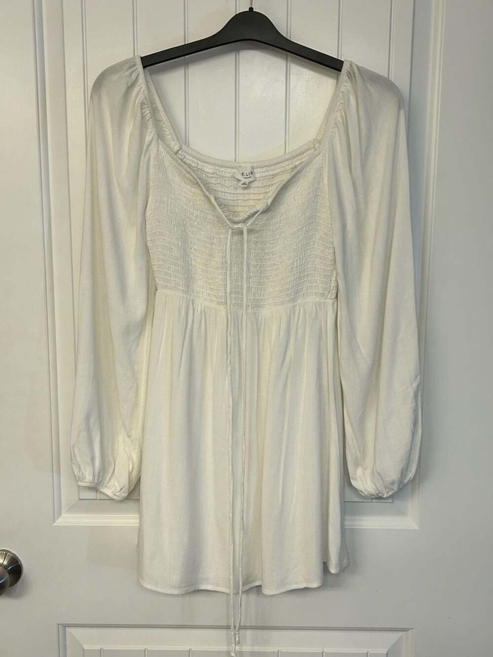 White Smocked Long Sleeve Tie Front Mini Dress Sz S